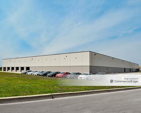 Industrial space for Rent at 201 South Swift Road in Addison