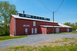 VERSATILE INDUSTRIAL SPACE – PERFECT FOR BREWERY, CIDERY, OR VENUE