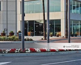 Kilroy Airport Center - 3900 Kilroy Airport Way