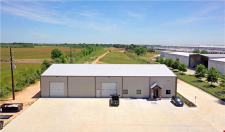 Photo of commercial space at 19286 Kickapoo Road in Waller