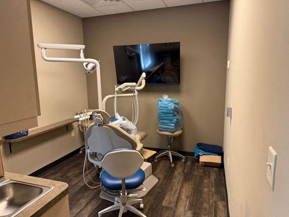670 Johnson Ferry Rd – Turnkey Dental Office