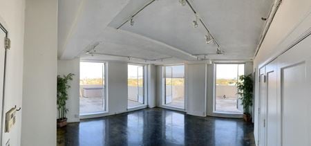 Office space for Rent at 5225 Wilshire Blvd in Los Angeles