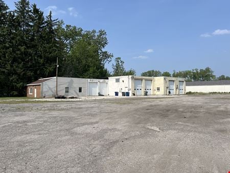 Photo of commercial space at 637 Elmdale Road in Toledo