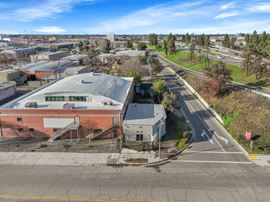 Freestanding Building + Apartment w/ CA-41 Billboard Signage/Exposure