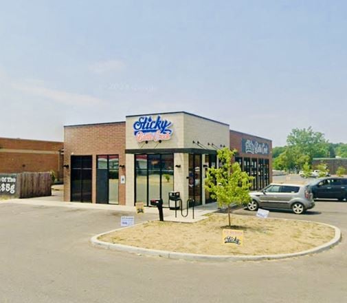 625 North Ave