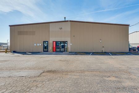 Retail space for Sale at 2211 W Carter Ave in Midland