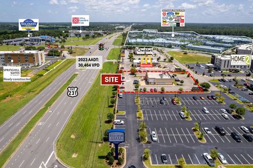 Retail Space next to Sports Clips & Dothan Pavilion | Hwy 231 N