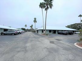 Professional Office with 850 SF +/-