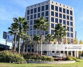 Playa District - 6601 Center Drive
