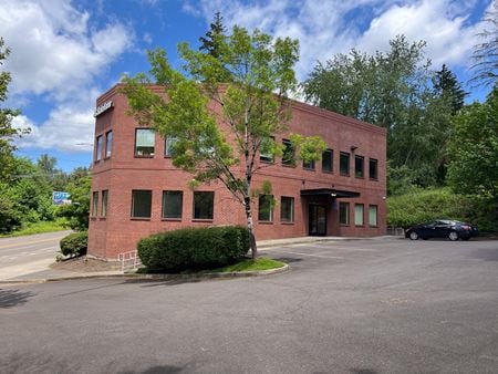 Photo of commercial space at 11000 SW Barbur Boulevard in Portland