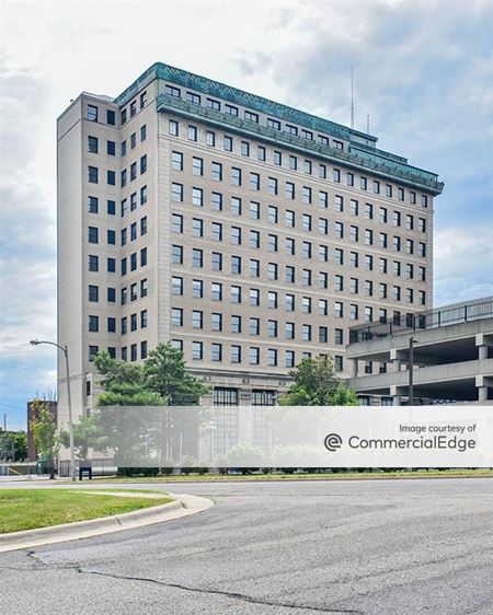 Office space for Rent at 432 North Saginaw Street in Flint