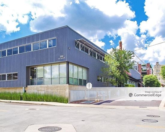 Pearl - Full Goods Office Building