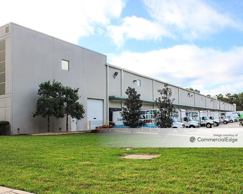 Crossroads Distribution Center - Building 200