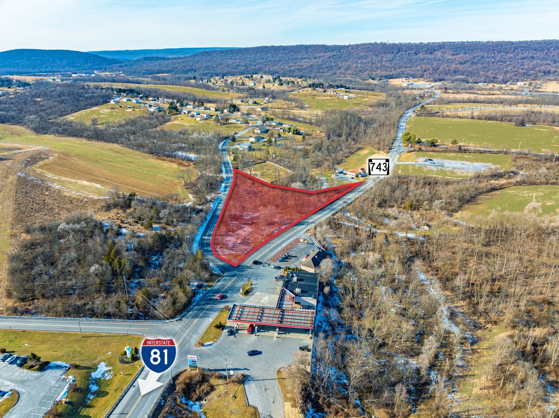497 Bow Creek Road & 1477 Ridge Road