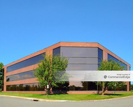 Photo of commercial space at 10 Mountainview Road in Upper Saddle River