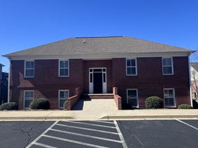 7 Office Suite, 1,600 SQ FT, Seneca