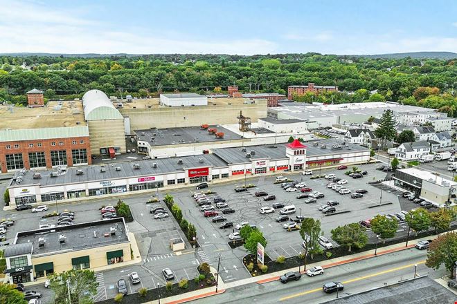 Methuen, MA - Broadway Crossing