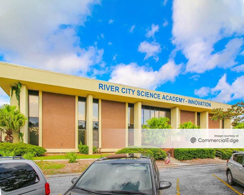 Deerwood Commerce Center