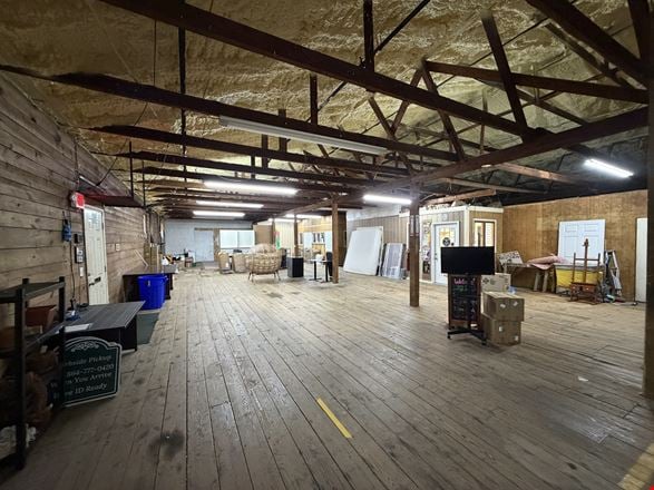 4,400 Sq Ft Warehouse + Office Space- Seneca