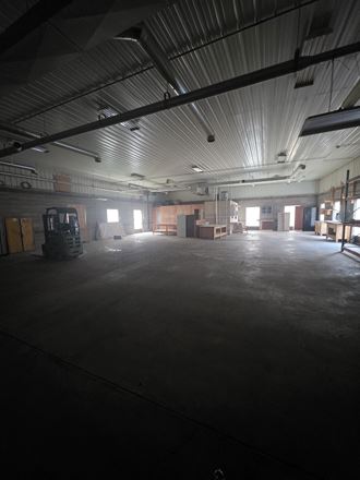 Dwight Park Commercial Building – 4,000 SF for Lease