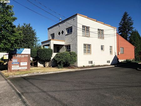 Commercial space for Rent at 318 E Main St in Battle Ground