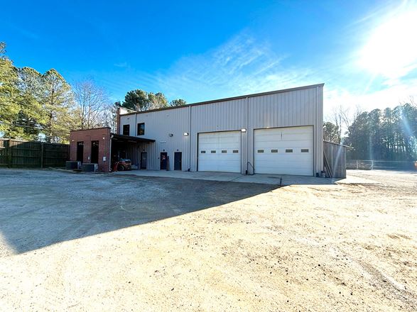 608 S Hoover Rd