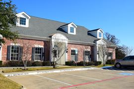 261 E Southlake Blvd