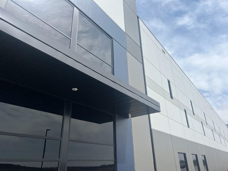 Center Pointe Warehouse