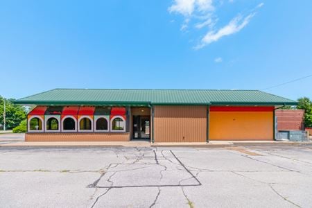 Retail space for Rent at 600 S. Main St. in Morton