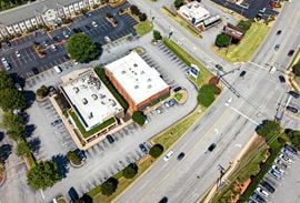 1022 B Woodruff Rd
