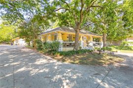 705 Granbury St