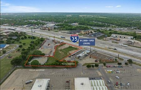 Commercial space for Sale at I-35 N in Bellmead
