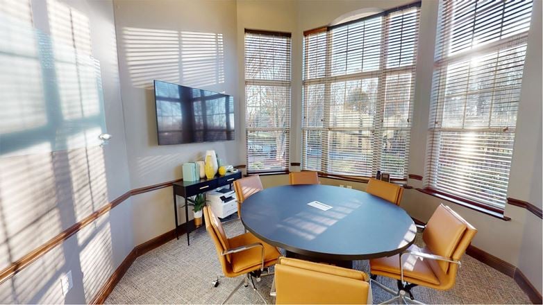 Apt CoWork - at Cottonwood Reserve
