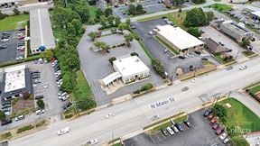 For Sale I Former Bank Building with Drive-thru lanes in Mauldin, SC