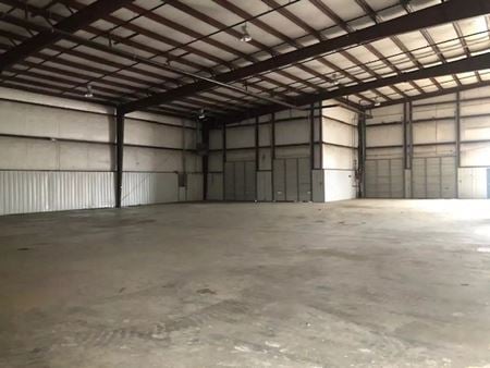 Industrial space for Rent at 15,000+ SF Office/Warehouse with Docks in Bossier City in Bossier City
