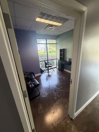 201 Ring Road Suite 60