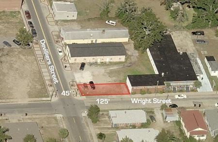 Photo of commercial space at 400 N Devilliers St. in Pensacola