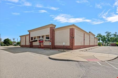 Retail space for Rent at 611 E South Grand Ave in Springfield
