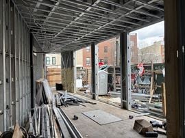 194 Greenpoint Ave