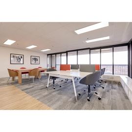 Regus - Mcdougall