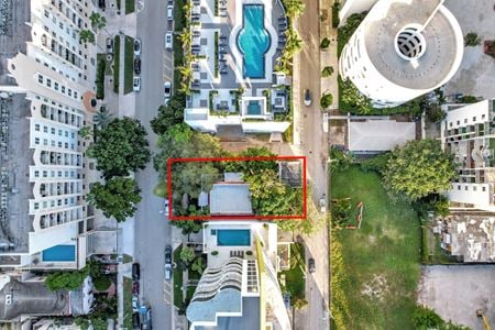 Photo of commercial space at 452 NE 30th St, Miami, FL 33137 in Miami