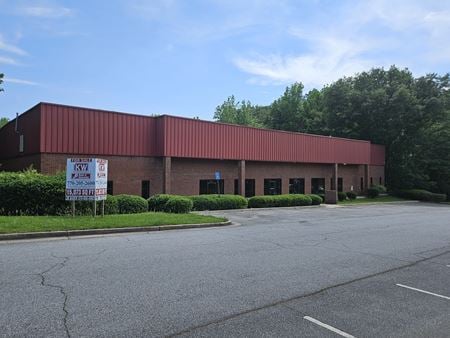 Photo of commercial space at 2630 Northgate Avenue in Cumming
