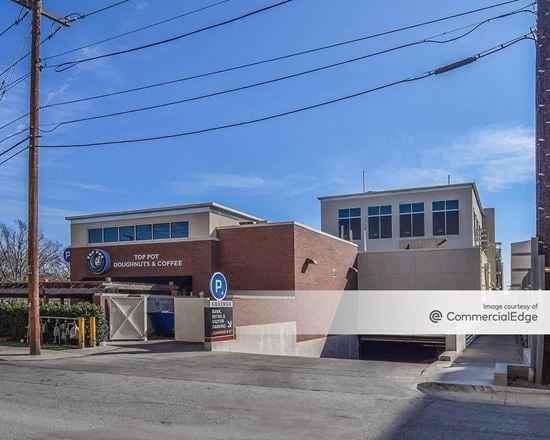 Hillcrest Crossing