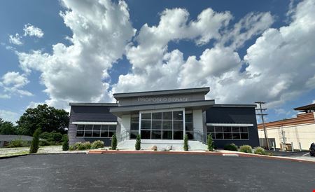 Photo of commercial space at 3171 E Sunshine St in Springfield