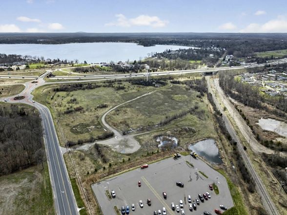 19 AC Commercial Land on US-23 for Sale in Whitmore Lake