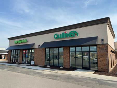 Retail space for Rent at 38215-38499 W 10 Mile Rd in Farmington Hills