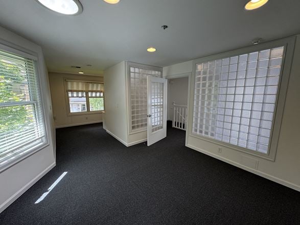 737 SW Vista Ave