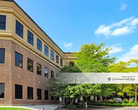 The American Center Business Park - Eastpark One Building