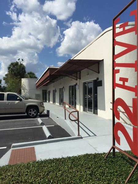 Photo of commercial space at 225 West Canton Ave in Winter Park