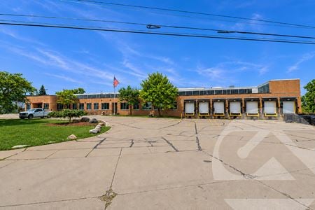 Industrial space for Rent at 12850 E. 9 Mile Rd in Warren